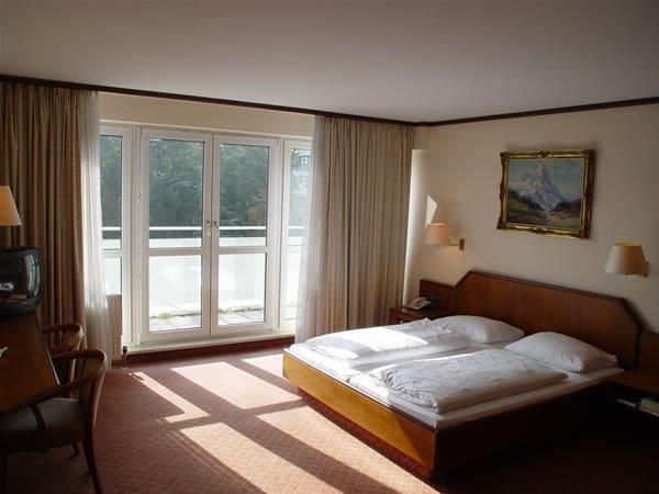 Hotel Ambassador Parkhotel 3*